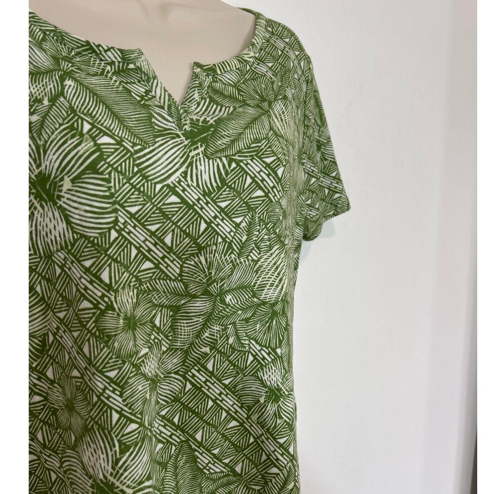 Chico's Tropical T-shirt Size- Chicos1